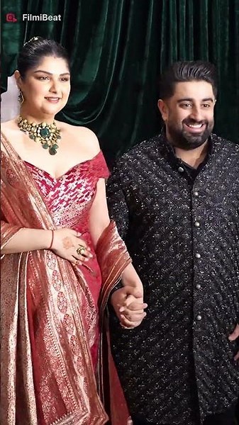 Anshula Kapoor Reception: Bobby Deol Slips During Entry, Viral Video Leaves Fans Surprised!