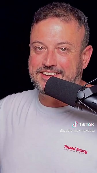 📌 Sígueme para aprender a crear imágenes estilo Netflix con Inteligencia Artificial y Big Data, que para eso está TikTok! 📤 ¿Quién no querría una portada como las de Netflix sin saber diseño? 🖼️ He creado escenas del Juego del Calamar con IA y ChatGPT… solo con una foto y sin tecnicismos. 💬 ¿Te imaginas aplicar esto en tu marca o presentaciones? #ia #data #bigdata #datascience #businessintelligence #inteligenciaartificial #chatgpt #openai #automatizacion #eficiencia #bilbao #inspiracion #mot