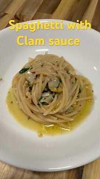 Spaghetti with white clam sauce.￼ #recipe #pasta #easyrecipe #pastatime #quickrecipe #italianfood