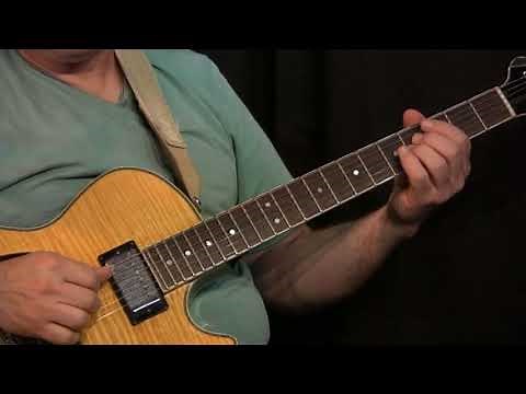 Solo jazz guitar lesson - how to play bebop lines - chord substitutions - walking bass and more!