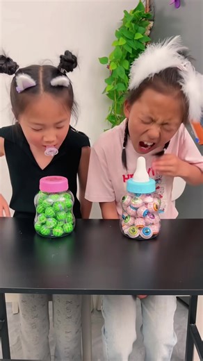 Beware of Sour Candy: Toothache Explained