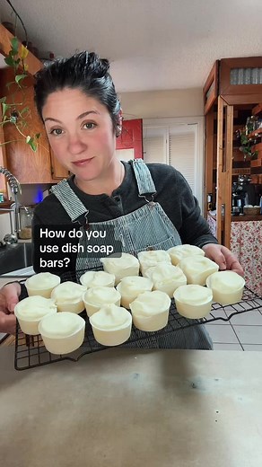 Homemade Dish Soap: Easy Use and Benefits Explained
