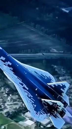 Jet engine flames #informative #facts #information #viralvideo #fyp