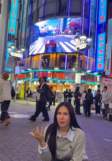 Lau Amaya Tokyo: find LauAmaya07 videos and profiles