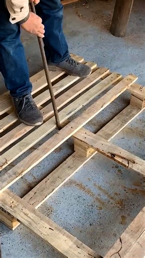 Building a Cool Bent Wood Table 1 | DIY & Crafts