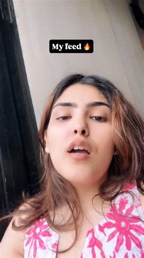 233K views · 9.4K reactions | Meri feed hi kharab ho rkhi hai #reelsindia #instareels #reelsofinstagram #reelsvideo #funnyreels #memevideos #memevideodaily #explorepagememes #explore #fyppage #relatablereels #relatable #contentcreatorindia #content #contentcreating #indianmemes | Simran Chugh | Facebook