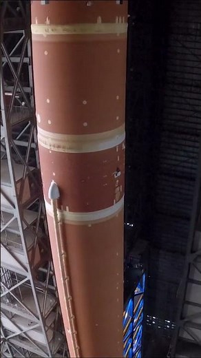 HEAVY LIFTING! 🦾 Artemis II Core Stage moves into High Bay 2 inside Vehicle Assembly Building