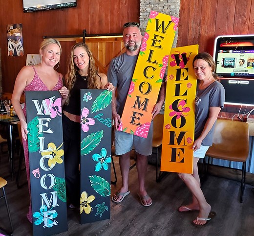 🦩🎨 **Funky Flamingos Free Drinks = Sunday Funday VIBES!** 🥂🌸 We had a blast at our **Porch Leaner Paint Party** at The Black Sheep on Broadway! From bold flamingos to custom creations, everyone brought the fun and the flair 🎨✨ Swipe through the fun and don’t miss the next one – we’re bringing the paint party to YOU! 🖼️💖 #PaintPartyFun #sundayfunday #theblacksheep #paintandsipparty | Divine Designs