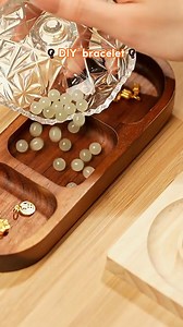 Easy to make, perfect for gift-giving. Make your loved ones smile with handmade bracelets. 用 #淘宝 🔍搜【DIY手链】用DIY手链传递心意~ https://intl.taobao.com/sk/_b.7KKoY #taobao #taobaohaul #giftideas #diy #fashion | Taobao 淘宝