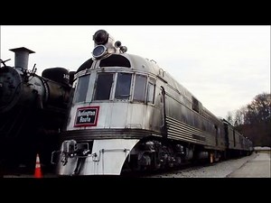 1939 Silver Charger Streamliner Engine 1000 HP V12 EMD Diesel #9908 Zephyr
