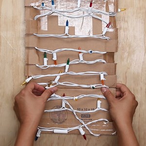 320K views · 661 reactions | Putting away your Christmas decorations? Prevent "tangle rage" down the line with these easy storage ideas for string lights!  | Tasty UK | Facebook