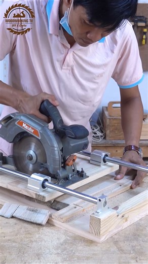 Making a straight wood cutting tool #woodwork #woodart #woodworking #reels #woodworker #woodworkingproject #tips #woodreview #tricks #jig #videotiktok #woodcarving #Wow #fyp #carpenter #handmade | Woodworking TV