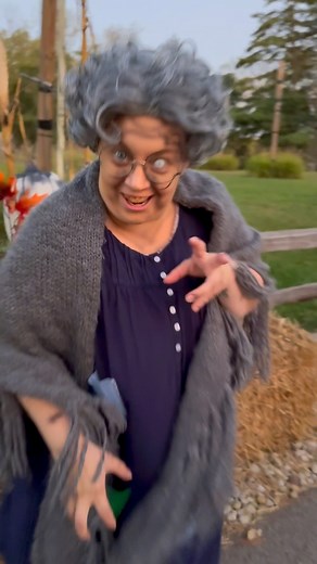 99 reactions · 16 shares | Shake my hand in character Pt. 1欄 Open every Friday & Saturday in September & October. ⏰ Ticket Sales: 7 PM – 11 PM ️ All guests in line by 11 PM will still be admitted Dare to join us?  https://www.gokirkwood.com/events/twistedtrails #twistedtrails #hauntedtrail #hauntedhouse #wilmingtonohio #hauntseason #halloween #shakemyhand | Twisted Trails Haunted Attraction | Facebook