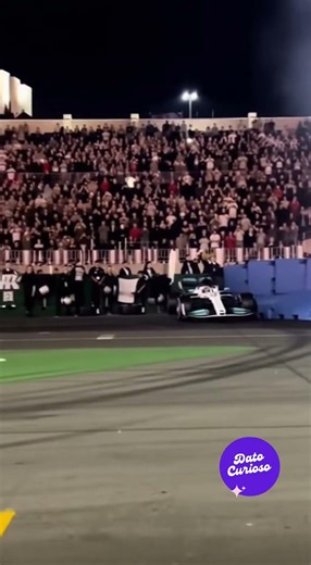 CARRO de FÓRMULA 1 se ESTRELLA 😱🏎️💥 — Impacto captado en carrera