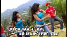 Download Lagu MP3 Poco Poco oleh Yopie Latul, Lengkap Lirik dan Video Klip