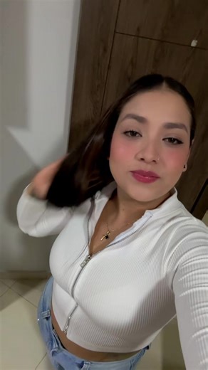 Videos de Vanessa (@vanessabotero317) con “sonido original - Simi🇪🇸”