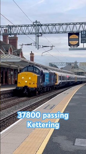 Class 37 thrash #class37 #trains #youtubeshorts #viral