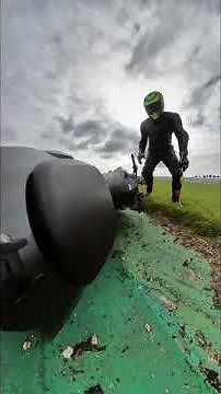 Suzuki GSX-S Crash and Nice Save at Croix En Ternois and Circuit Zolder
