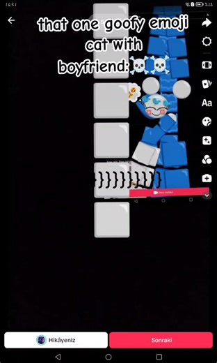 Emo Girl: Celebrating the Emo Aesthetic