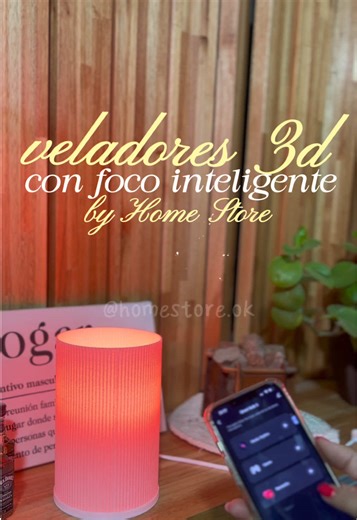 ✨ VELADORES INTELIGENTES 💡 👉🏻 Hoy les traemos los nuevos veladores 3D con foco inteligente ❤️‍🔥 ideales para decorar cualquier espacio de tu hogar 🏡 💡 Los focos inteligentes se controlan mediante una aplicación en el celular 📲 que permite controlar el color, la intensidad y el brillo de la luz ✨ Podes conseguir tu velador inteligente en HomeStore.Ok 🏡🤍 👆🏻 En mi perfil podes encontrar el link a la tienda web 📲 o en www.homestore.com 💻 ✈️ ¡Hacemos envíos a todo el país! 🇦🇷 💳 3 y 6 