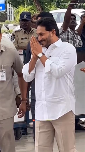 YS Jagan Anna 🔥 Millions Follow the People’s Leader | YS Jagan Mohan Reddy 💙 | #trending #viral