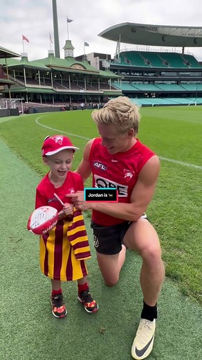 Isaac Heeney Interview: Kids, Teeth, & Swans 😂