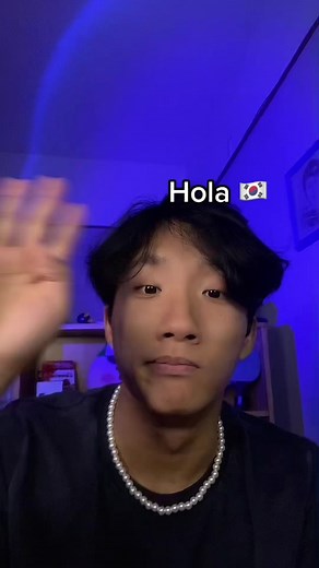 Chico Chinito que Habla Español y Dice Vevos
