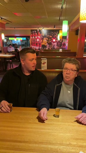 GRANDMA FREAKSOUT IN RESTAURANT! #fyp #angrygrandma #grandma #comedy #foryourpage #theangrygrandma #bestof #hilarious #funny #lol #lmao #lmfao #trynottolaugh #makethisviral #dontletthisflop