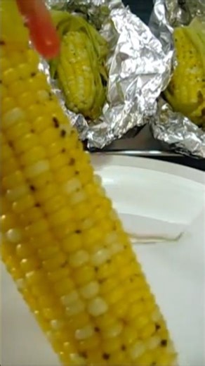 Baked-In-Foil CORN ON THE COB 🌽 Easy Tutorial 😋 #food #vegetables #baking #corn #recipe