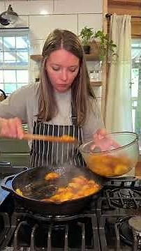 Sourdough peach cobbler with tips’ #recipe #sourdoughstarter #baking #sourdough #easyrecipe