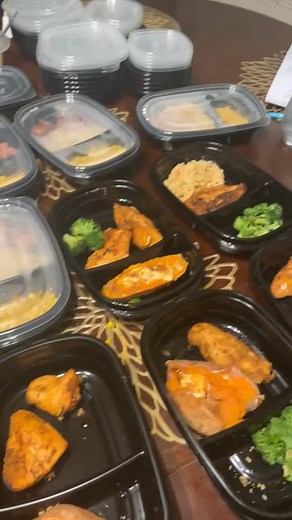 Prepping our workout meals | Shamica Swanson | Facebook
