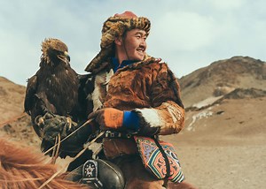 Guide to Hunting with Golden Eagles in Mongolia | Kazakh Eagle Hunters