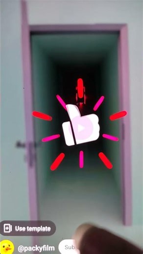 When you left your door open! 😱 #shorts #funny #duck #roblox