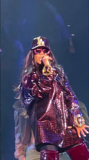 Brandy Shuts Down Atlanta With Pure Vocal Power