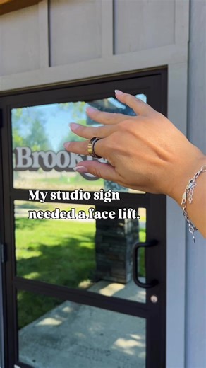 New studio sign vibes! So happy with how it turned out!