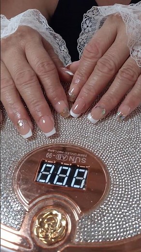 Uñas Elegantes Francesas con Detalles Dorados✨Diseño Sofisticado #nailsart #nailart #nails #uñas