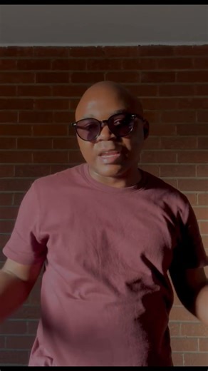 Spring Sessions are here! Get ready for a day full of beats, vibes, and pure energy as Pop Up Sessions brings you the ultimate Spring Sessions. Catch DJ Zykie live at Pop Up Spring Sessions. Classic House music fans will enjoy their favourite blasts from the past served by the best to do it. 🗓️29 November 2025 📍Masonic Hall, Boksburg ⏰29 Nov 2025 | 1 PM - 11 PM 🎫 Early Access sold out | Presale R100 | Gate R120 http://www.howler.co.za/popupspringsessions Don't miss out — gather your crew and 