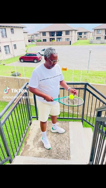 Lindani Themba (@lindani.themba)’s videos with Mabebuza - Mdu aka TRP Remix - Maline Aura & Drega & Mdu aka TRP