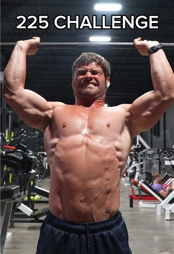 THE 225 CHALLENGE 225 OHP 225 DIP Nothing quite like pressing some heavy weight overhead and stacking plates on dips. LIFT HEAVY *Was actually a 230 OHP but close enough Fit from @Gymshark [code DSHAN10] Fueled by @getrawnutrition [code DYLAN] Training Plans in bio 📲