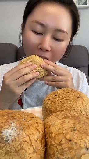 #cake #sweet #creamcake #asmr #eatingshow #DeliciousEats | Jolly ASMR