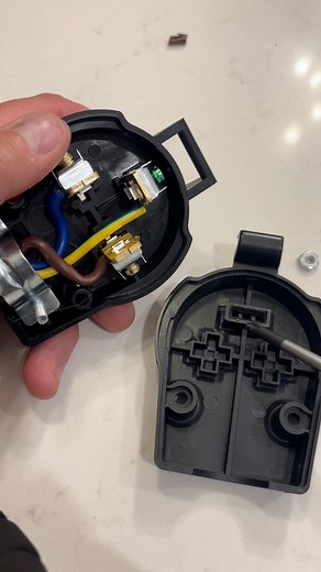 Do you know how to wire a welder plug? Follow the rules and ask for help when you need it. Let me show you how. #electrical #diy #welder #welding #weldernation | Sewing With Fire Welding