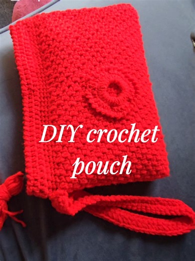 lemon peel stitch DIY crochet pouch. Really enjoyed making this one! #crochetok #crochetpouch #diyhandmade #crochet