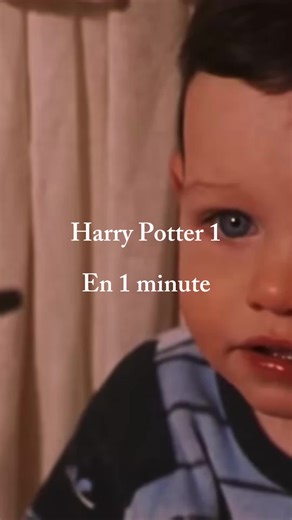 Harry Potter 1 résumé en 1 minute. Une école magique où les enfants risquent leur vie, où les règles sont floues… et le danger pédagogique 🧙‍♂️🎶 #HarryPotter #ResumeEn1Minute #HumourTikTok #fyp #PourToi