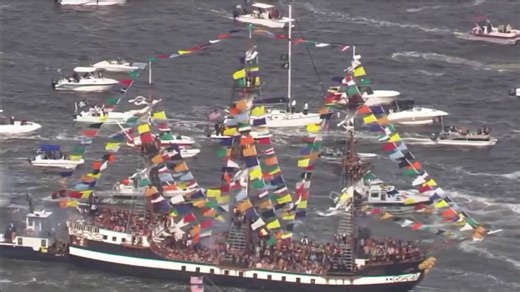 Jose Gasparilla ship preps for annual pirate invasion