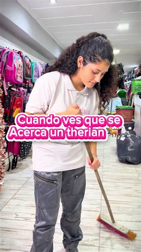 Somos risas , somos un equipo de trabajo, somos Ruanda mayorista 😂