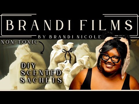 Lavender Sachets | SIMPLE and EASY to make from old socks!