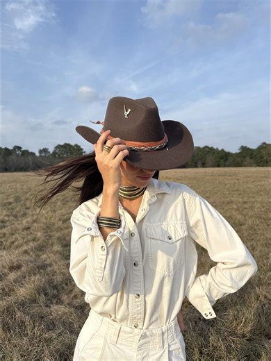 Fun Western Wear Boot Shoot Ensemble Ideas