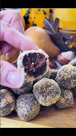 EASIEST Chocolate Truffles EVER - Only 5 Ingredients!