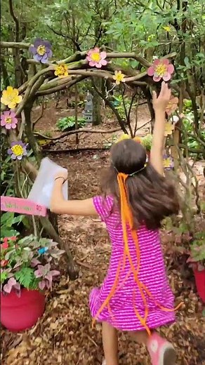 Can your kids find the hidden fairy houses? Bullington Gardens' FREE Fairy Trail #hendersonvillenc