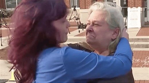 Mom-of-three found alive after vanishing 24 years ago emotionally reunites with daughter